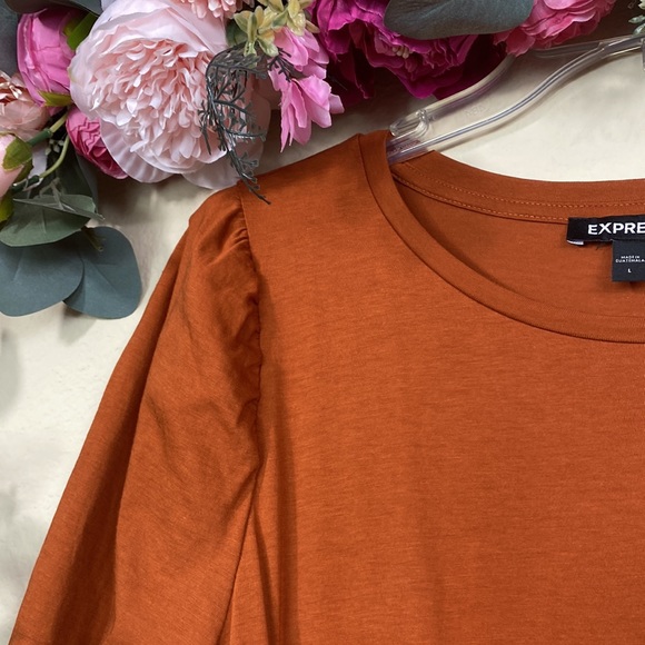 •express• Pumpkin Spice {twist hem} Puff Sleeved [burnt orange] NWOT T-Shirt - Picture 3 of 10